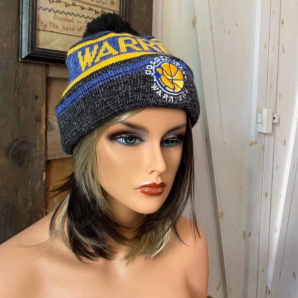 Hardwood Classic Golden State Warriors Snow Dayz Knit Hat